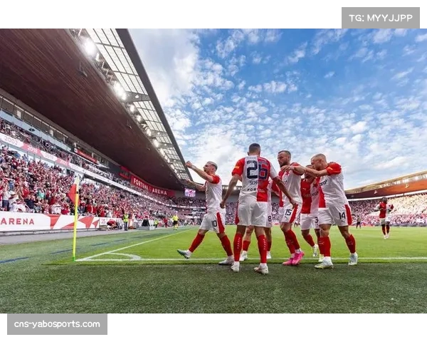 毕尔巴鄂边路传中体系场均18.2次 传统战术仍具生命力